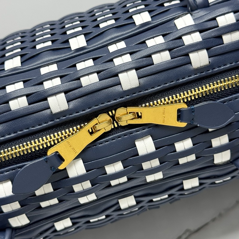 LMP27 bag 34-20-10cm Hand bag