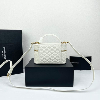 LYP46 bag 18-11-6.5cm  Shoulder bags