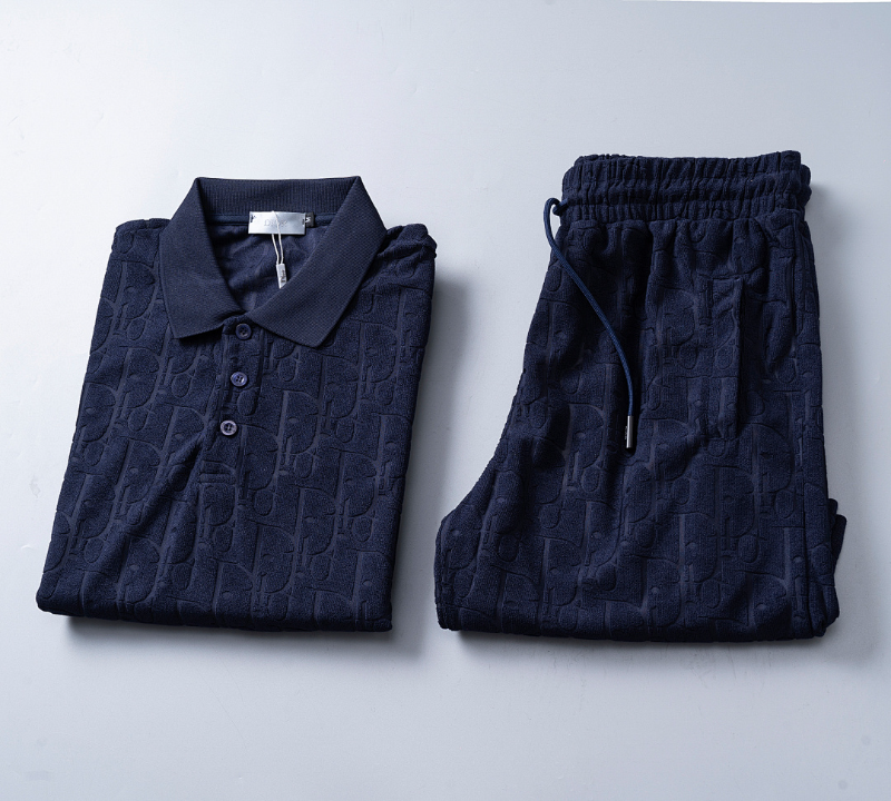 DIC142  New men's short sleeved polo top+shorts clothing