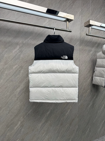 110429  Men's and women's classic high and full embroidered logo down vest clothes on the north side