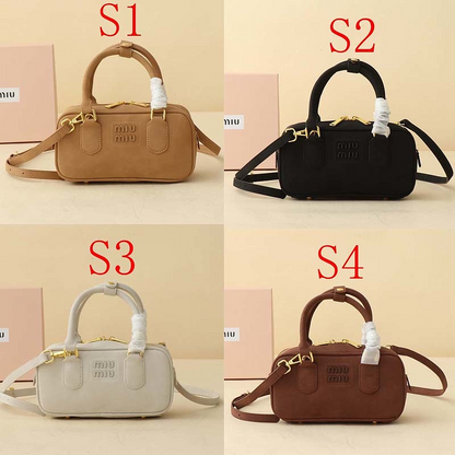 LMP21 bag 22-8-11cm Hand bag