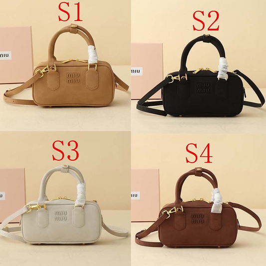 LMP21 bag 22-8-11cm Hand bag