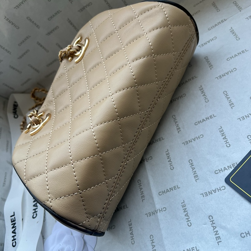 LCP50 bag 22-12cm Shoulder bags