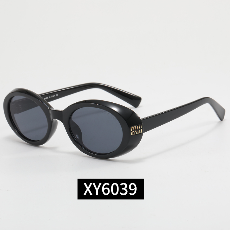 6039  Sunglasses with box