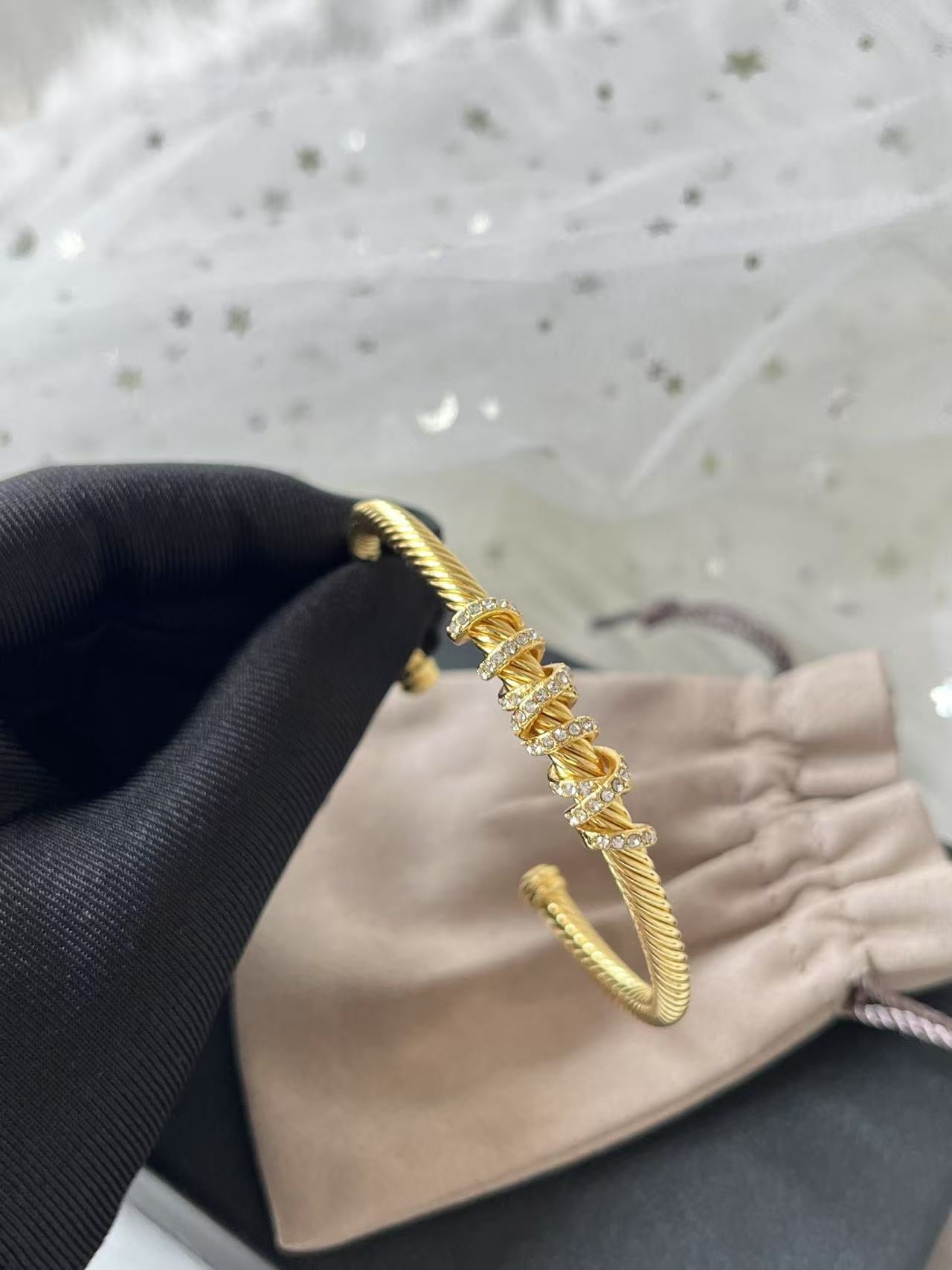 DY    DVB2   Exquisite twisted wire 5m diamond inlaid bracelet 5a zircon couple cable jewelry