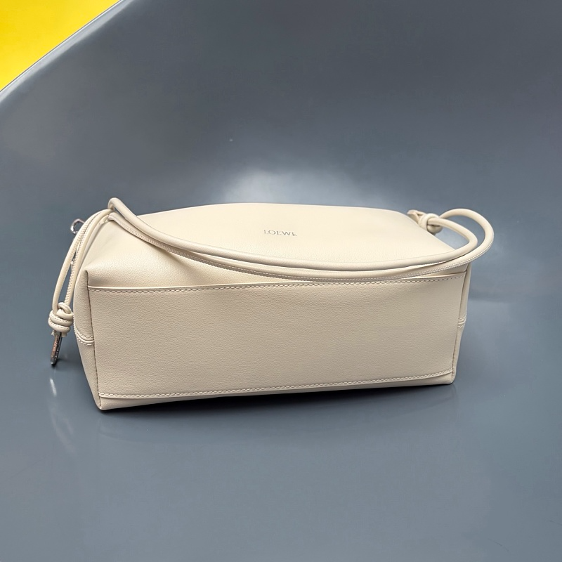 LLP335  Bag 27-19-10CM Handbag Bags