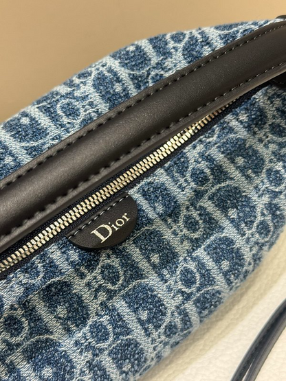 LDP67 Bag 22cm Shoulder bags
