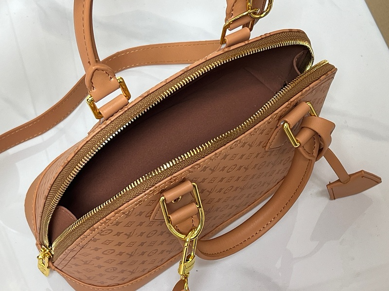 LLP315 bag 23.5-17.5-11.5CM Hand bag