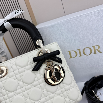 LDP31 bag 20-17-8cm Hand bag