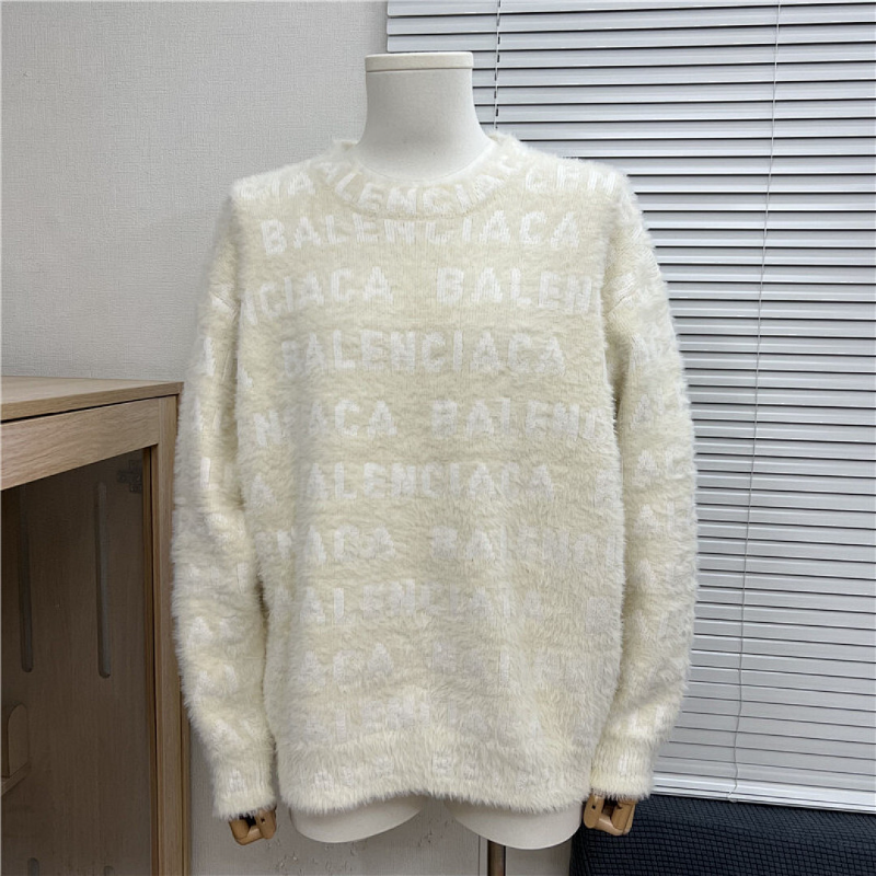 BAC12  Autumn and winter new high-quality men's and women's fashion autumn and winter new plush round neck sweater clothing