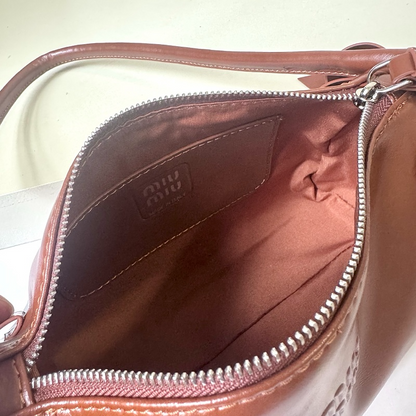 LMP28 bag 22-13-6cm Hand bag