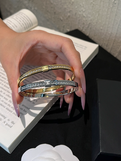 S493  Women's new titanium steel bracelet jewelry