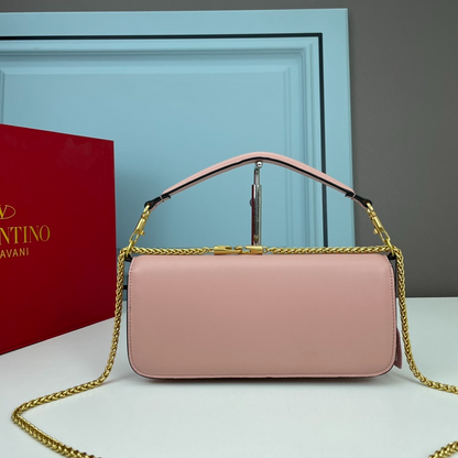 LVP6 bag 27-13-6cm Shoulder bags
