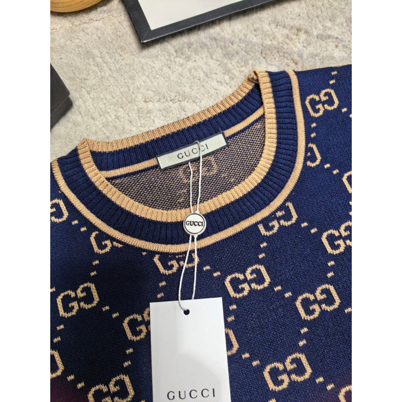 GUC16 New women's summer T-shirt knitted ice silk fabric clothes