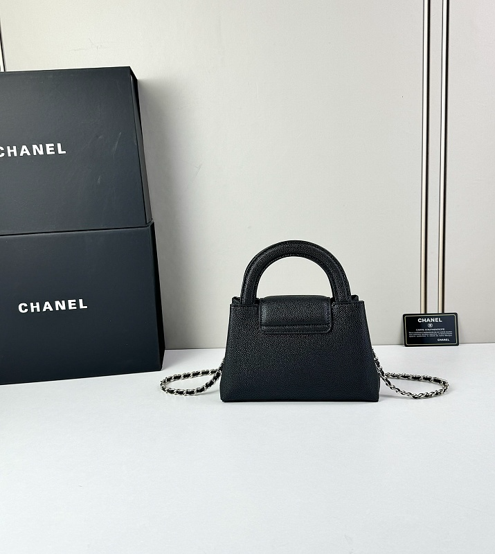 LCP112 bag 20-13-7cm  Shoulder bags