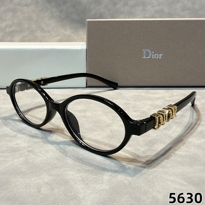 5630  Sunglasses with box