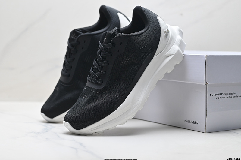 AAS5 Man and women 36-45 shoes with box
