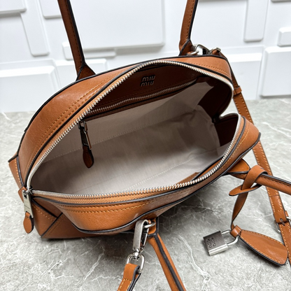 LMP25 bag 32-19.5-11CM Hand bag