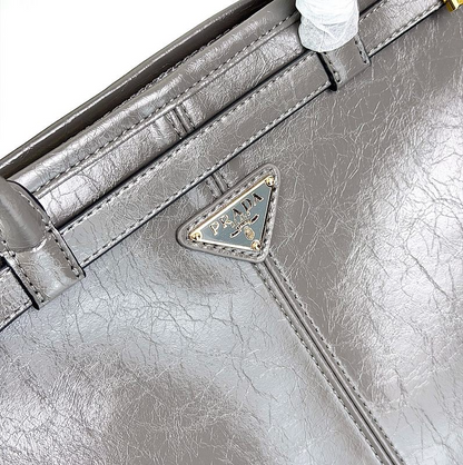 LPP43 bag 38-25-13cm Hand bag