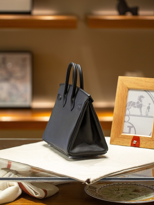 LHP8 bag 25-20-13CM Hand bag