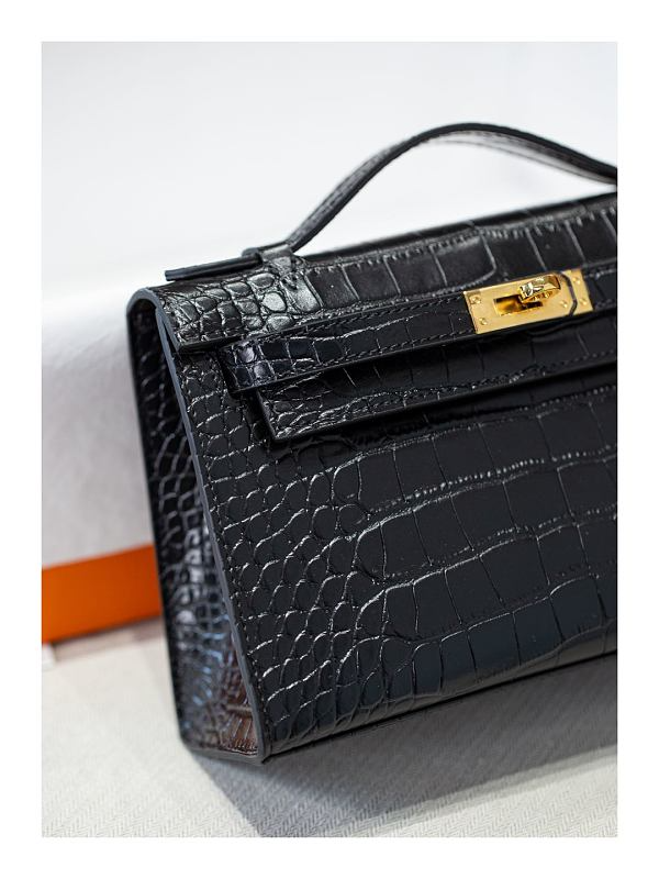 LHP12 bag 22X13X7CM Shoulder bags