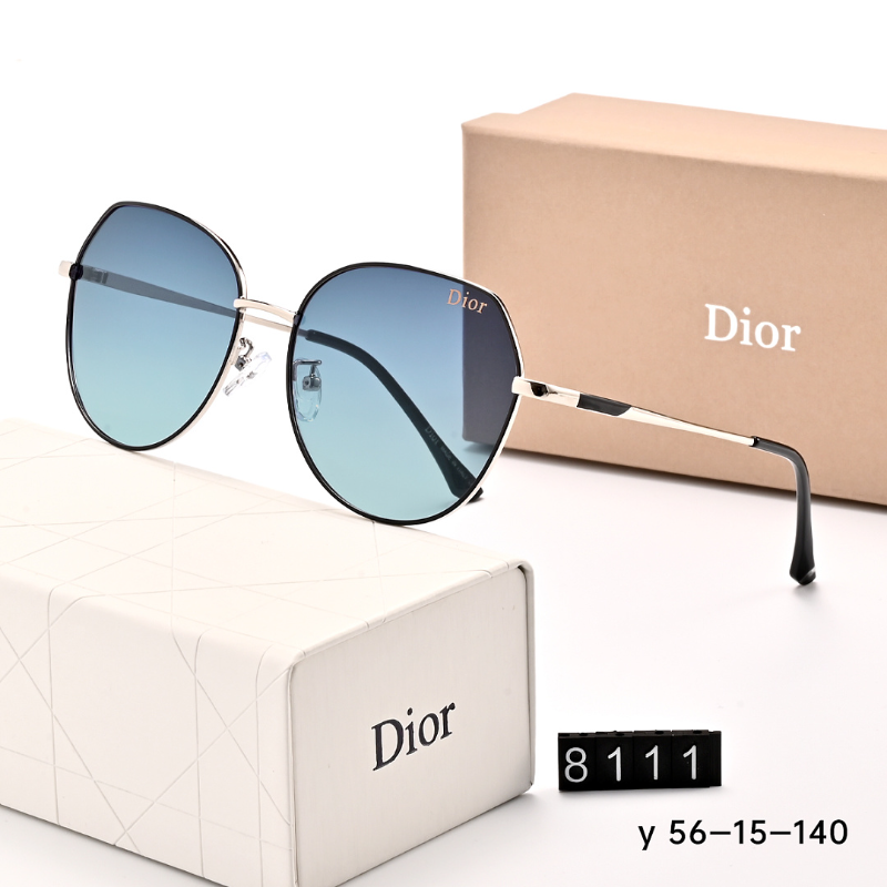 8111 Sunglasses with box