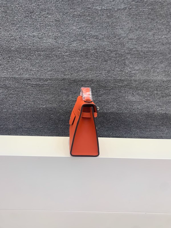 LHP14 bag 22cm Shoulder bags