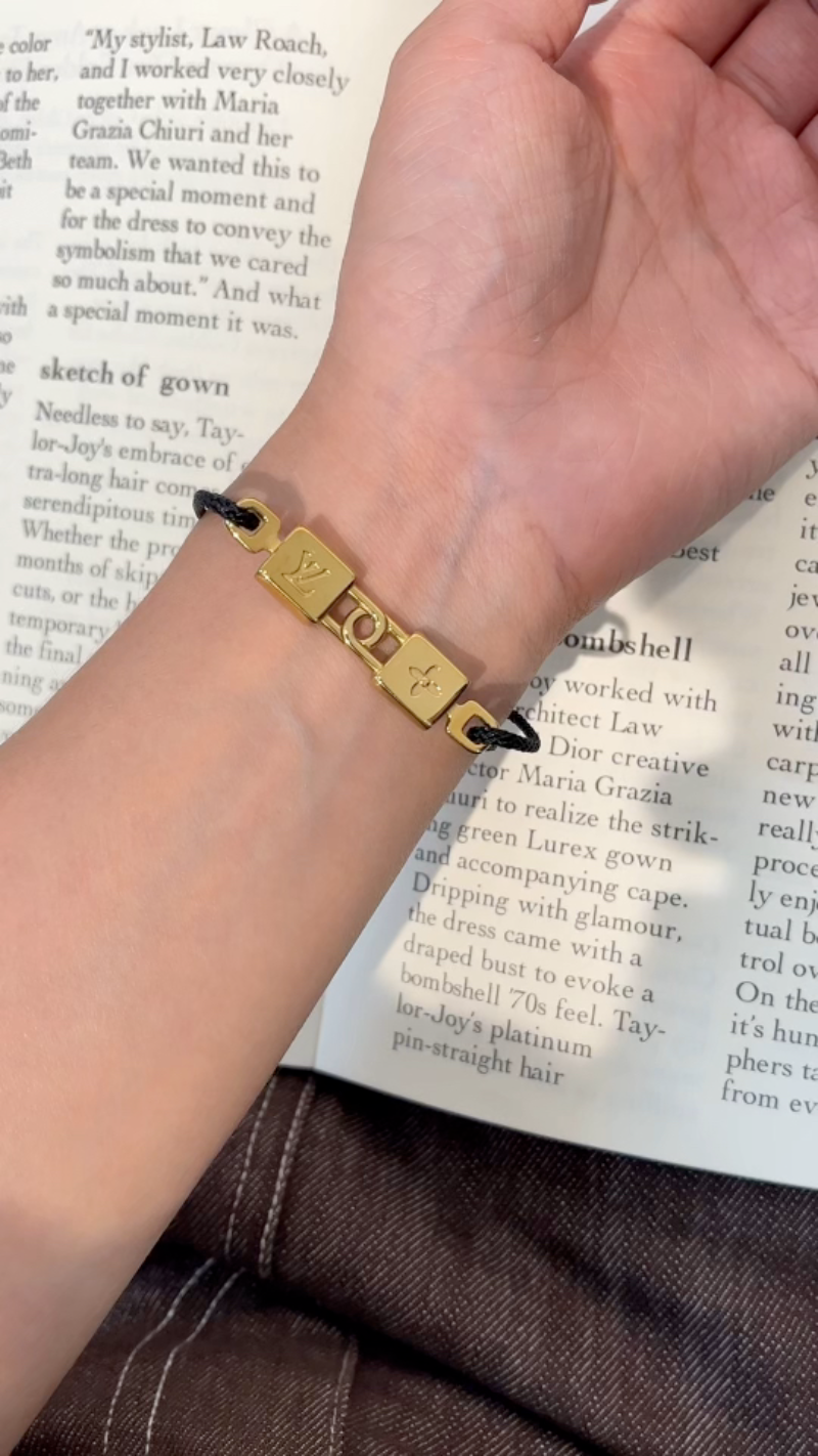 L235   Women's new titanium steel bracelet jewelry