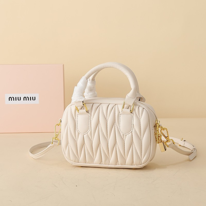 LMP19 bag 20-14-7CM Hand bag
