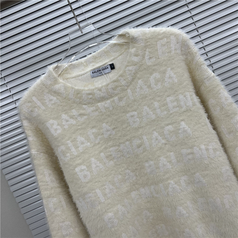 BAC12  Autumn and winter new high-quality men's and women's fashion autumn and winter new plush round neck sweater clothing