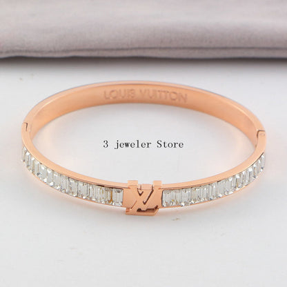 LVB74   316L steel and crystal with 18K gold plated   Jewelry