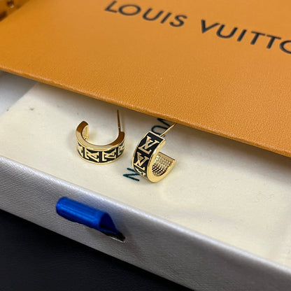 A977  Women fashion earrings  Jewelry
