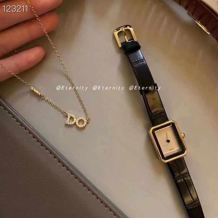 CW7  Women's black cowhide strap watch 19.7 x 15.2 x 7.5mm