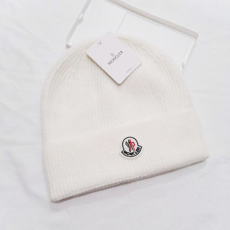PMOH2   Core-knitted yarn hat