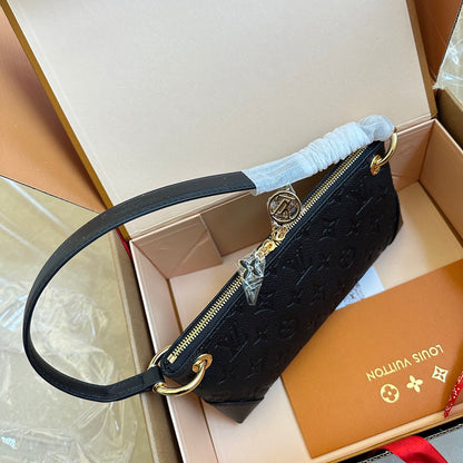 MLB5 Women's new fashion underarm bag