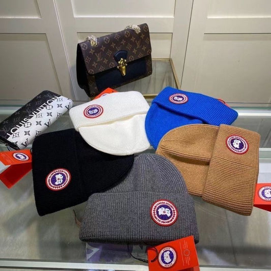 PCAH1    Autumn and Winter New Fashionable Side Label Core spun Knitted Hat