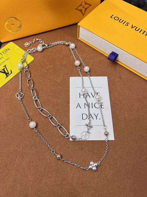X700  Women's Titanium Steel Necklace Jewelry