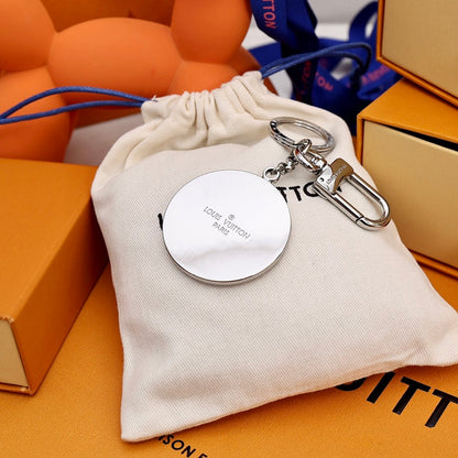 LKE23 keychain