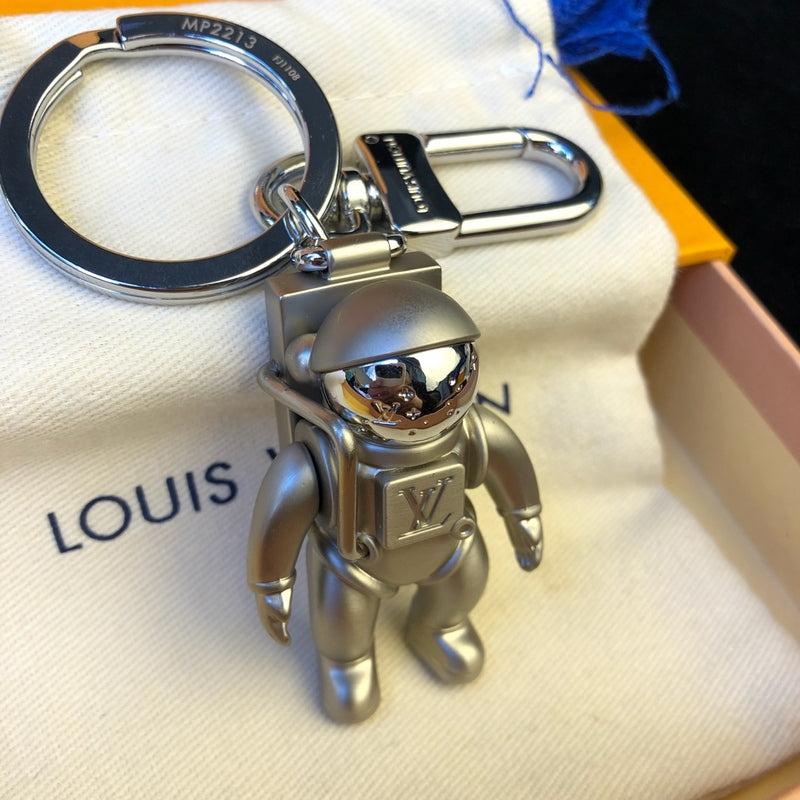 LKE13 Fashion  astronaut keychain popular accessories