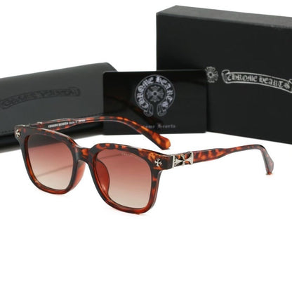 8236 Sunglasses with box