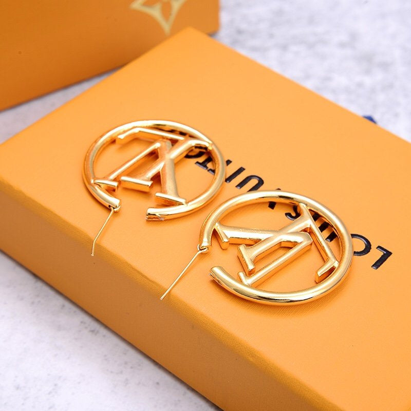 LVE25 fashion high quality brass stud gold plated quality 3cm / 4cm