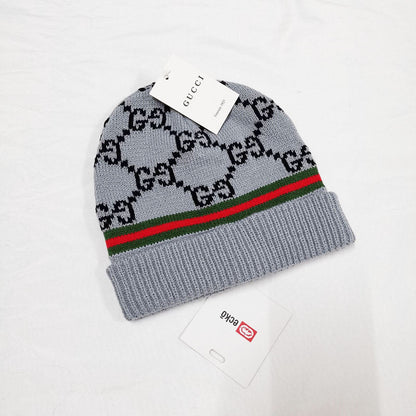 PGCH7   Knitted letter regular thin hat