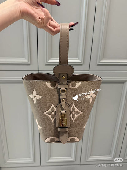 MLB4   Women's new fashion 18*16cm bucket bag