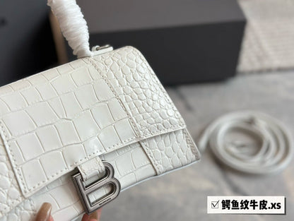ABP17 High quality Leather 19-13CM Bag with Box