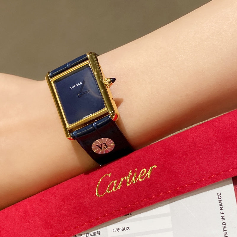 CW83   Women's retro elegant watch