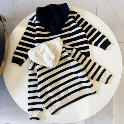 TGUC17  New Boys' and Girls' Spring and Autumn Sweaters Hoodies Clothing