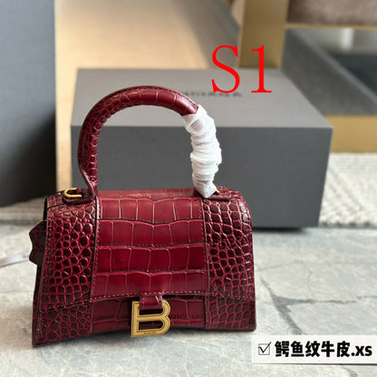 ABP17 High quality Leather 19-13CM Bag with Box