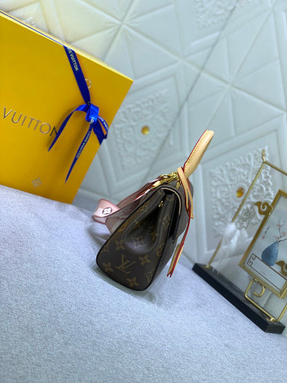 GLP065  High quality leather bag 28x20x10CM or 20-16-7.5CM
