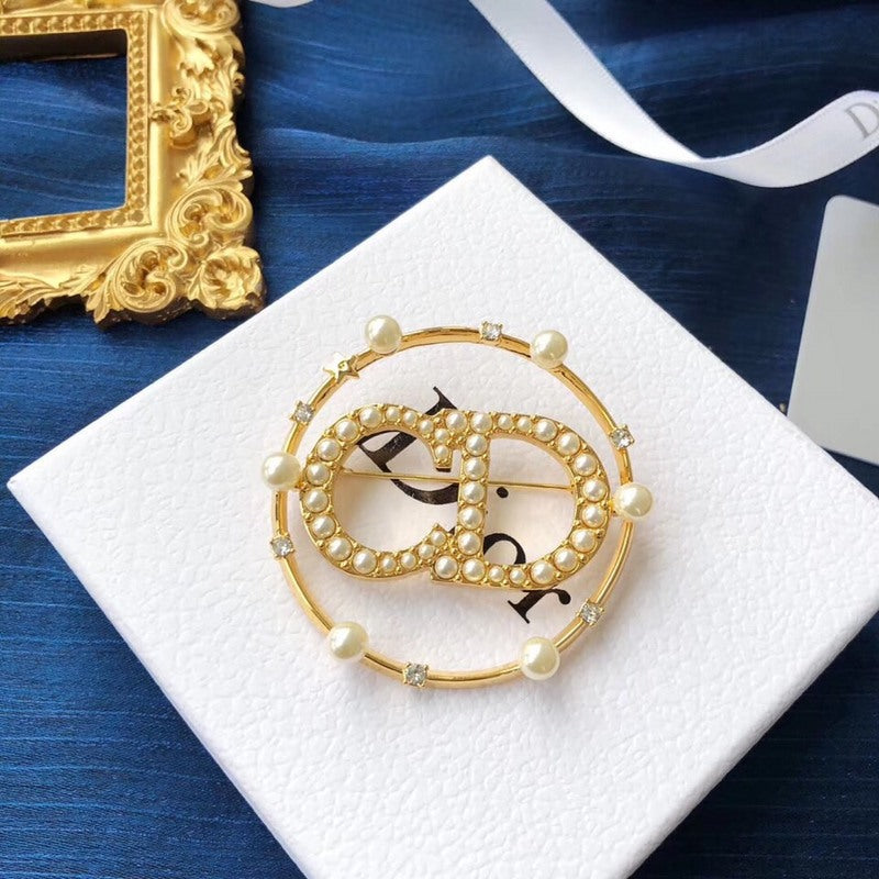 DX10  women brooch gold-plated jewelry