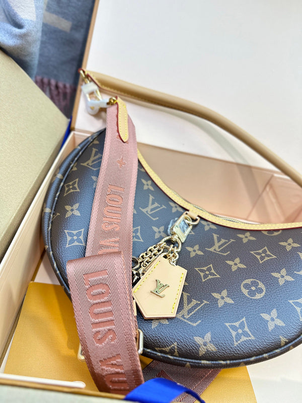 MLB1   Women's new fashion 22x9x33cm moon bag